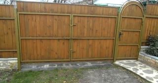Купить распашные ворота деревянные Лесной, цена от 2746 руб.